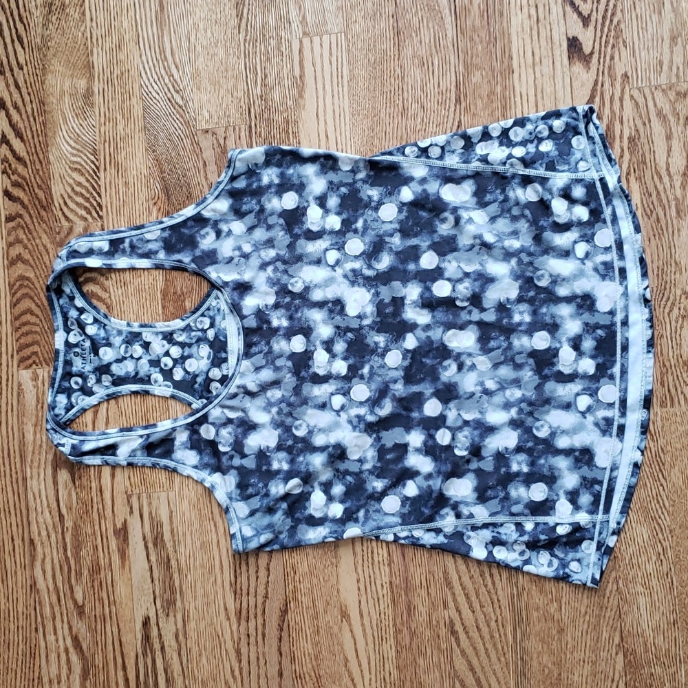 (M) ATHLETA Patterned Dots Polka Dot Racerback Tank Top Designed In California